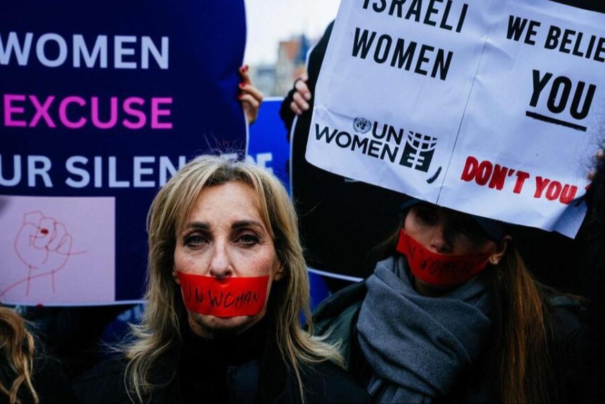 Israël lance une campagne pour informer le monde arabe des crimes sexuels du Hamas.